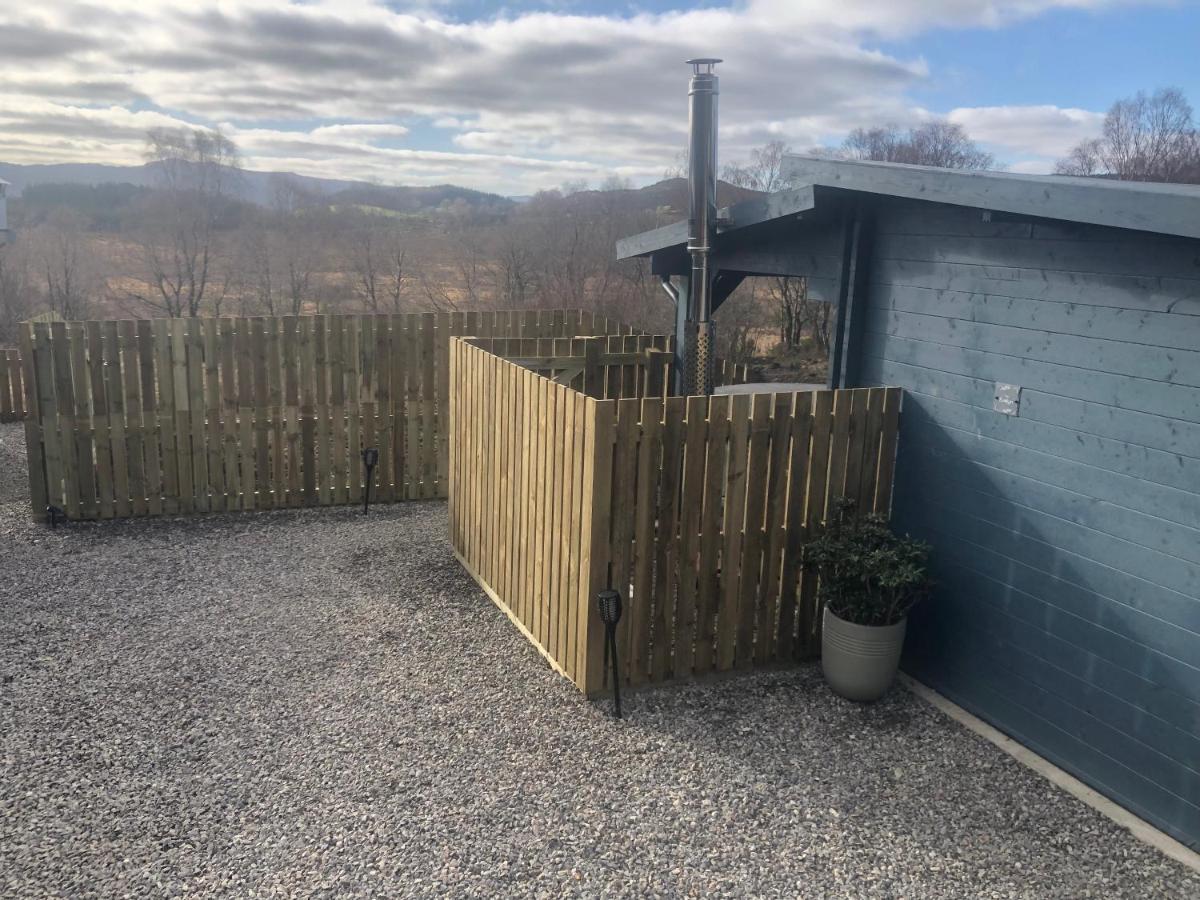 Highland Cabin - Relaxing Hot Tub Inverness Ngoại thất bức ảnh